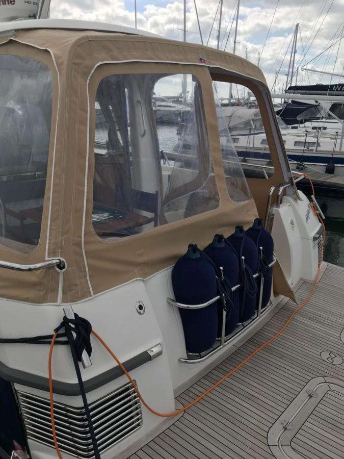 利明顿 Adelphi B A Delightful 6 Berth Boat酒店 外观 照片